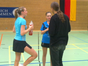 Solveigh Berg und Samira Schilli beim Coaching