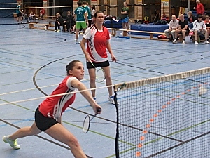 Rebecca Menzel und Claudia Hintze im Damendoppel