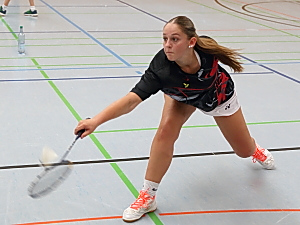 Emilia Schanz in U17 Einzel